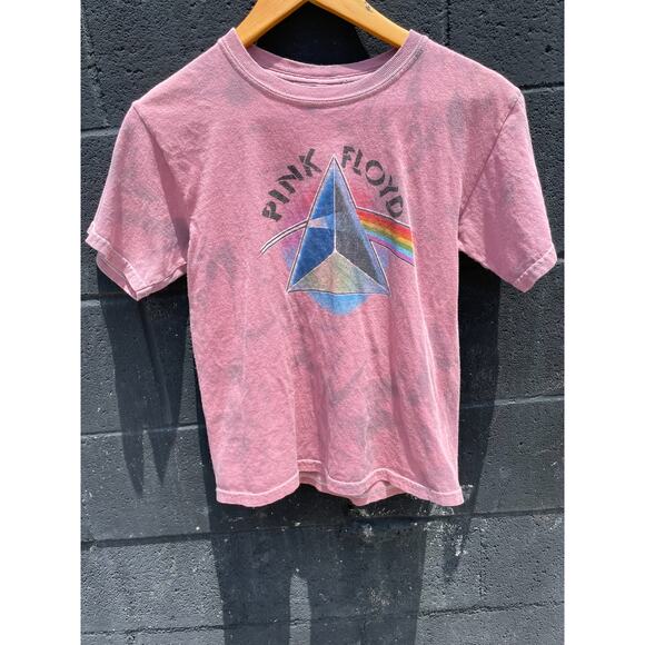 Pink Floyd Prism Rainbow Tee Faded Red Distressed M - Picture 1 of 2